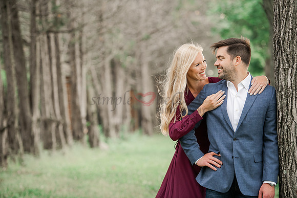 carmel-indiana-catholic-engagement-photographer-summer-coxhall-gardens-16