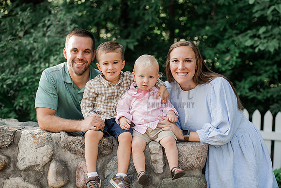 fishers-indiana-family-photographer-summer-ambassador-house-extended-family-multi-generation-7